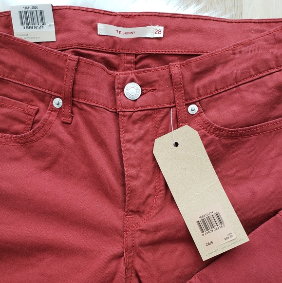 LEVI'S 711 Mid-Rise Skinny Jeans - Picture 3 of 4